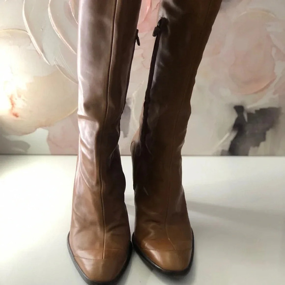 ! TOD’S high Boots 💯 % Authentic - Picture 1 of 4